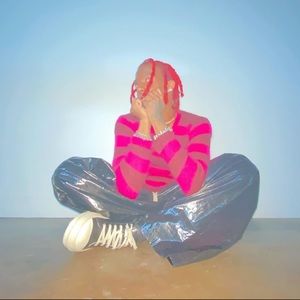 Meet your Posher, Max